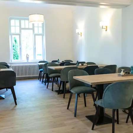 Hotel Am Haus 1 10 Kuehlungsborn