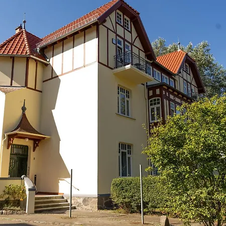Am Haus 1 10 Kuehlungsborn