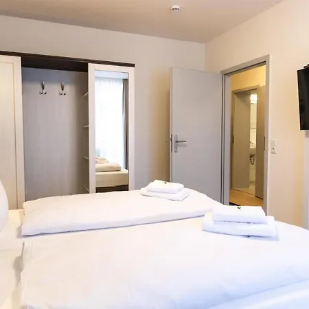 Am Haus 1 10 * Kuehlungsborn